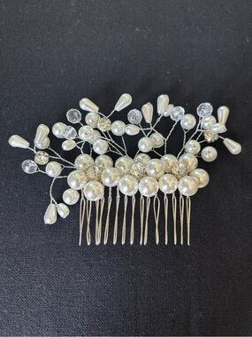 Pearl and Crystal hair comb
